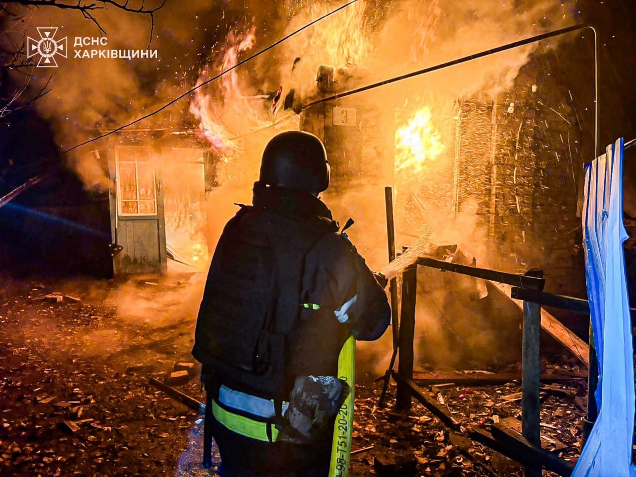 Росіяни атакували безпілотниками селище на Харківщині: є загиблий